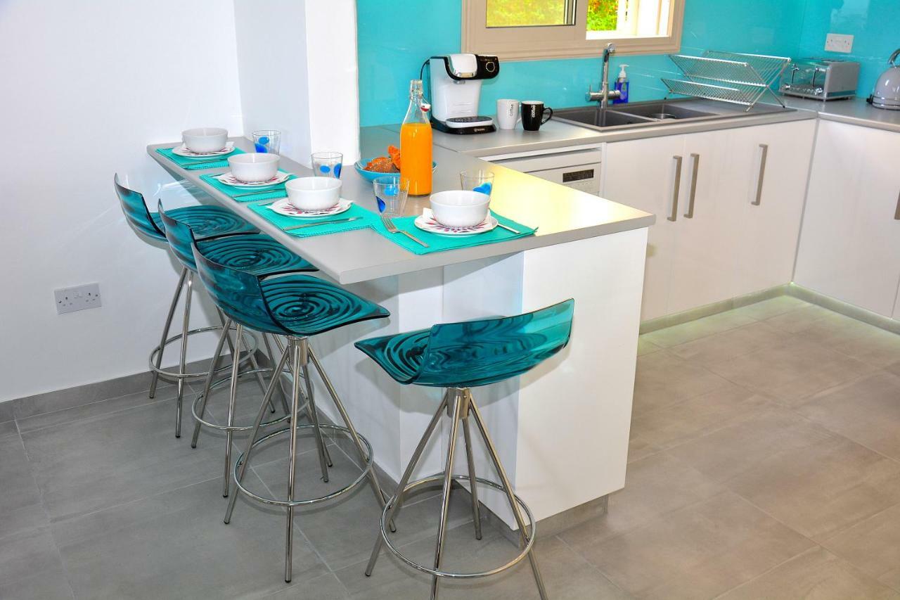Villa Ocean Breeze Peyia Extérieur photo