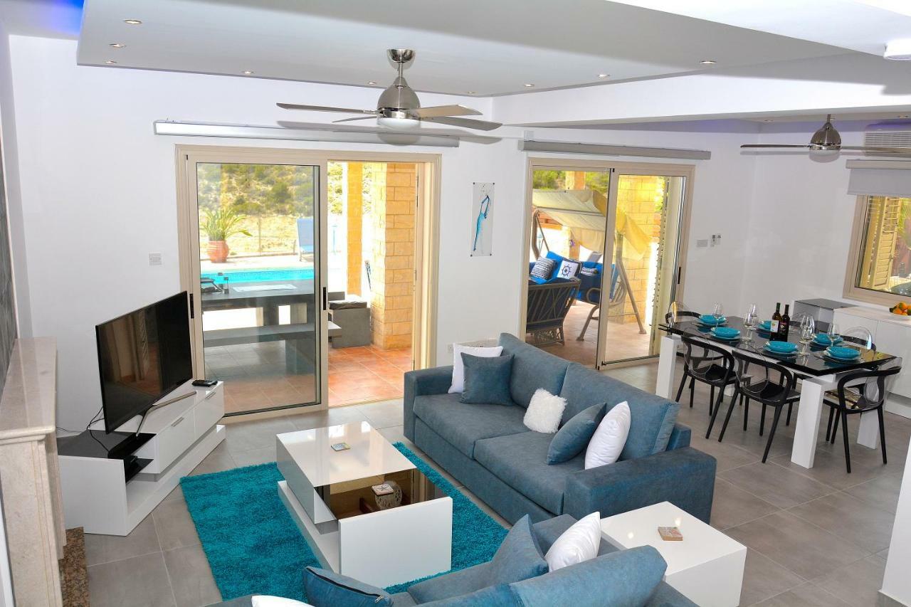 Villa Ocean Breeze Peyia Extérieur photo